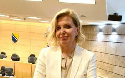 Hastor je u maju 1992. godine zarobljen od strane tadašnjih vojnih srpskih formacija na području Vogošće i odveden u logor „Sonja“